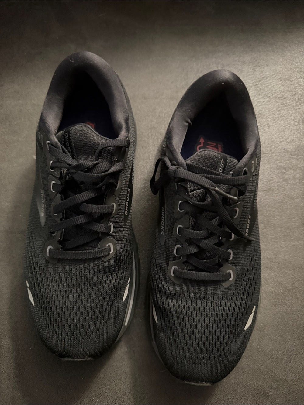 Brooks Black Womens Running Sneakers